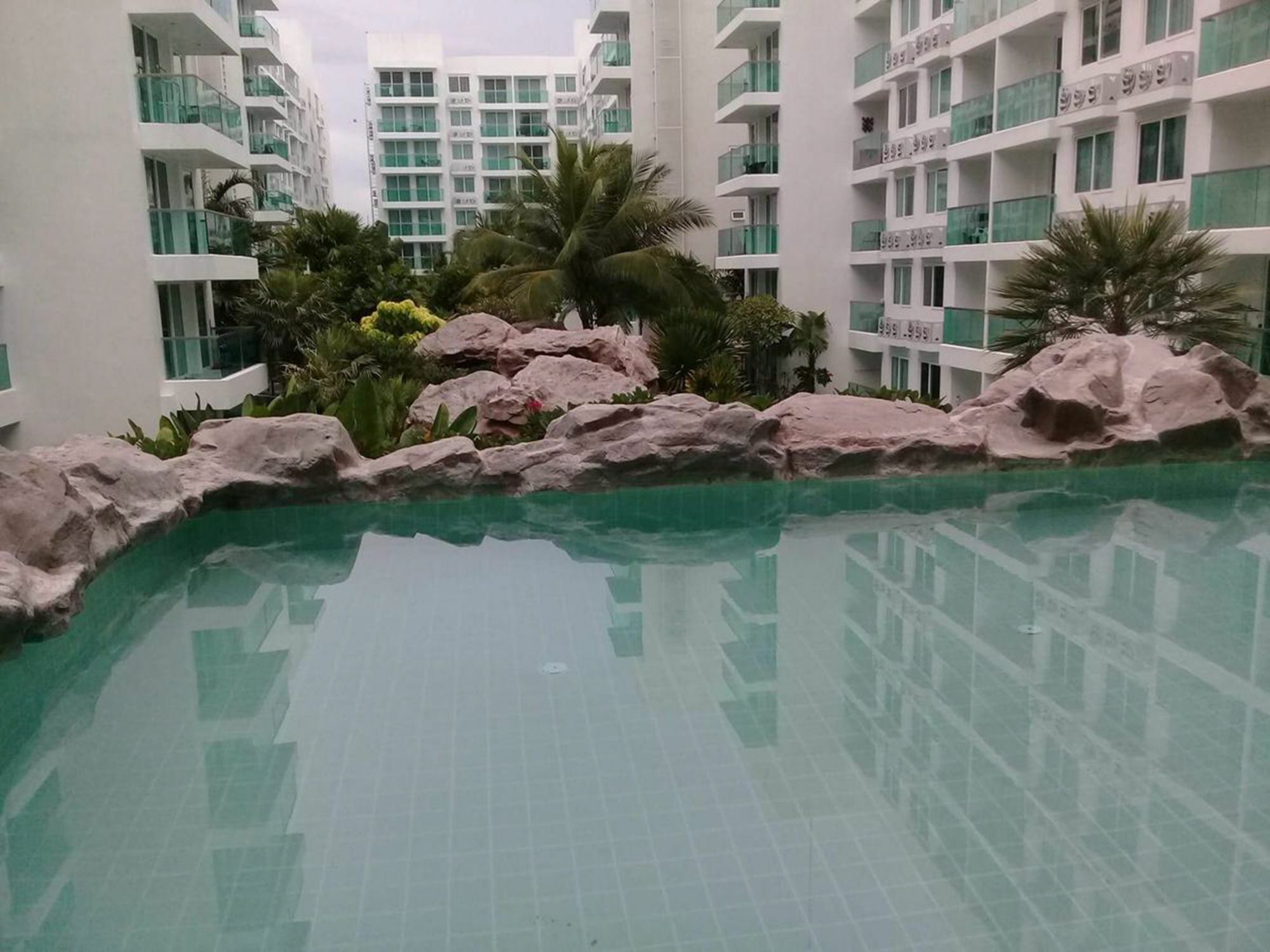 Amazon Residence Condo By Wannapa Ban Nong Tabaek Extérieur photo